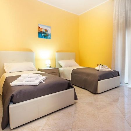 Etna Sunshine Apartment Linguaglossa Exterior foto